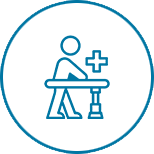 Thay băng rửa vết thương